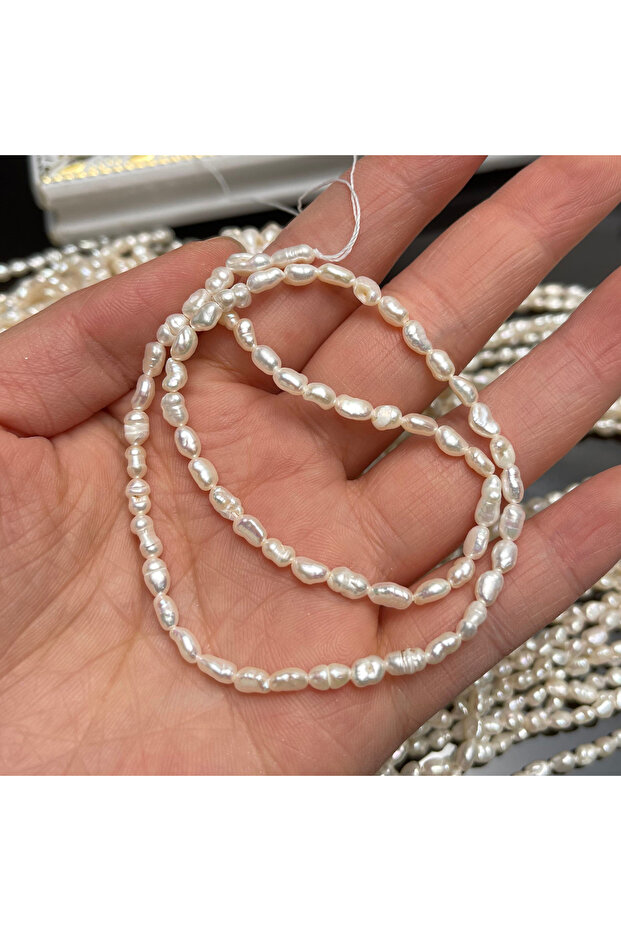 3-4mm-A White 3-4mm Irregular Shape Natural White Freshwater Pearl Punch Beads, Loose Beads for DIY