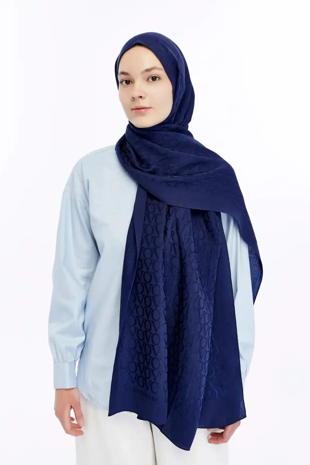 شال من سلسلة أليا بنمط كلاسيكي VO