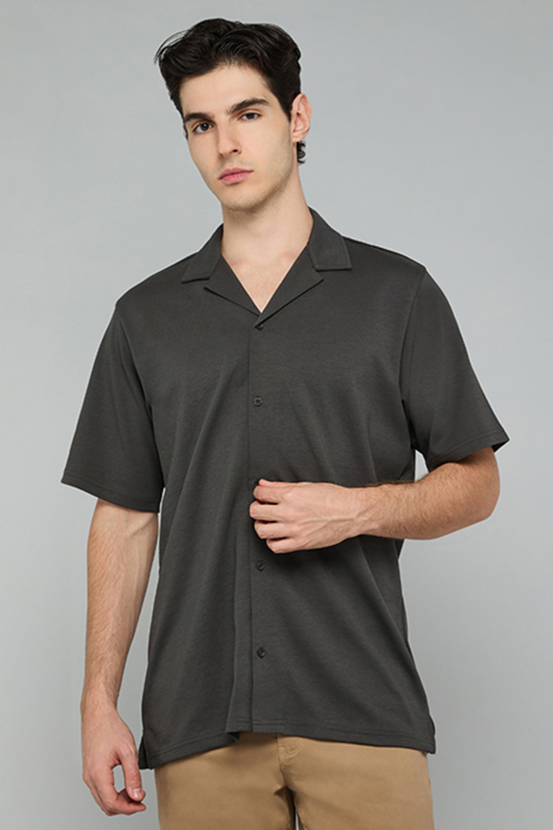 Textured Knit Shirt with Revere Collar and Short Sleeves