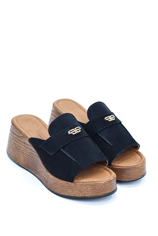 Mnrs 14412 Thick Soled Slippers with Buckle Detail