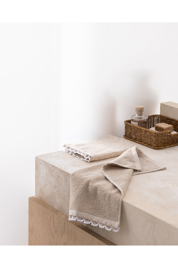Bastienne 2-Piece Crocheted 100% Cotton Hand Towel - Beige/White - 30X40 cm