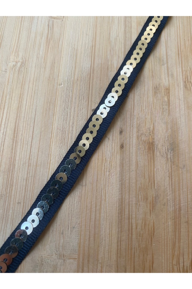 Decorative Strip with Sequential Stamping and Embossing, Width: 1cm, Length: 1 Meter
