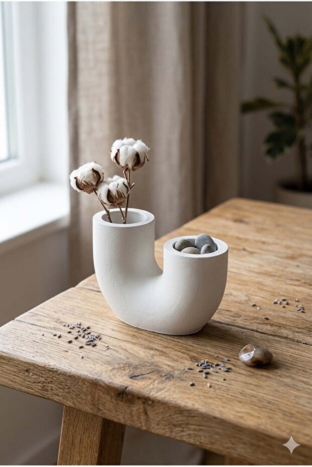 Gypsum Round Head Candlestick - 1