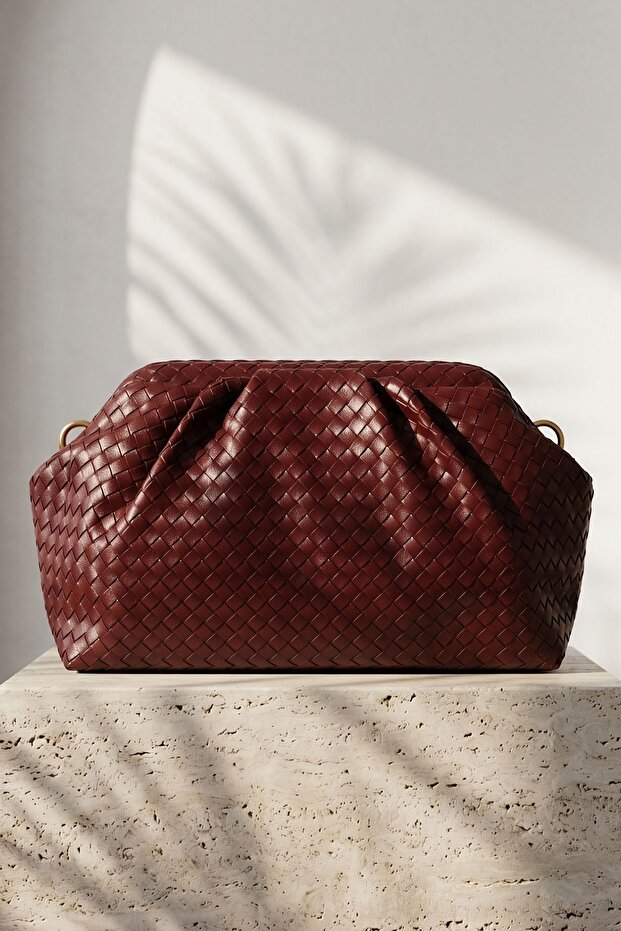 Knitted Pattern Textured Claret Red Clutch Bag