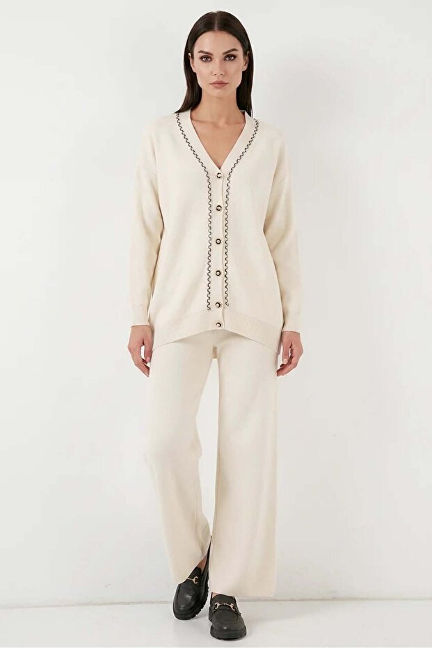 Women's V-Neck Buttoned Knitwear Ecru Set