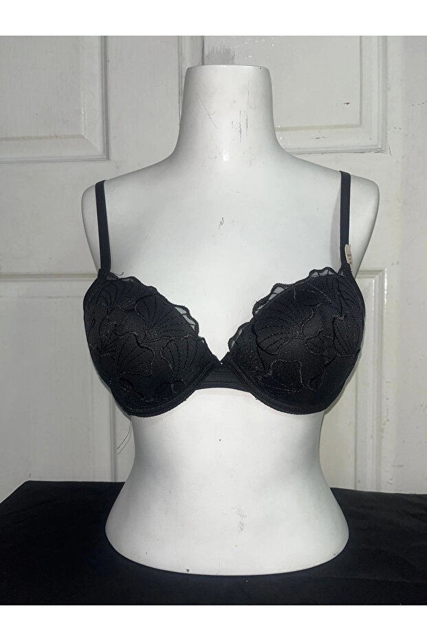 Women's Half Padded Brode Patterned Bra