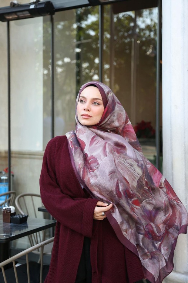 Allure Legendary Pattern Tencel Shawl