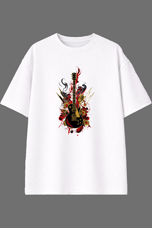 تي شيرت أبيض كبير الحجم بتصميم جيتار رائع مطبوع مسبقًا