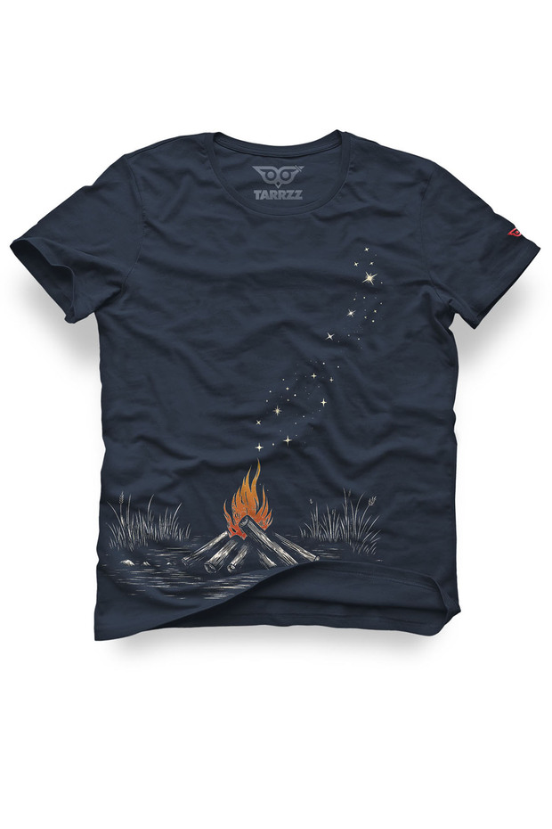 تي شيرت بتصميم للجنسين من Campfire Design