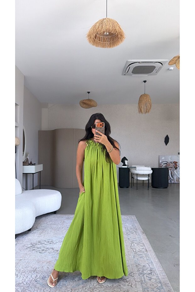 Olive Wrinkled Fabric Collar Gathered Loose Dress