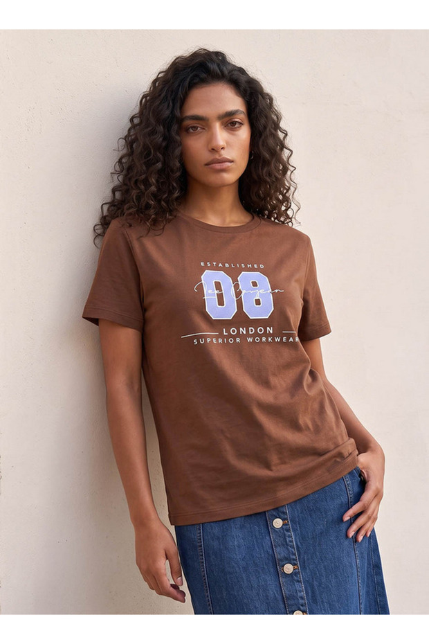 LC LOGO RELAXED FIT TEE