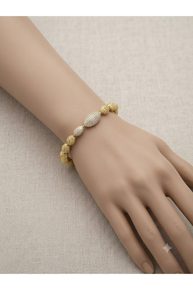 DESIGN BRACELET