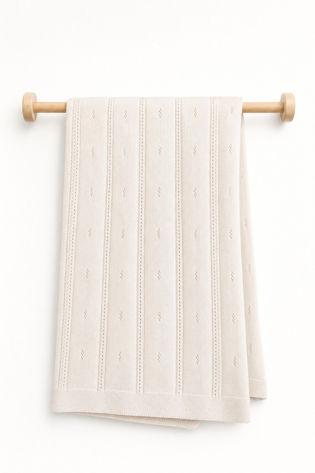 100% Cotton Knitwear Baby Blanket 85X95 cm Unisex Baby Knitted Blanket Ecru