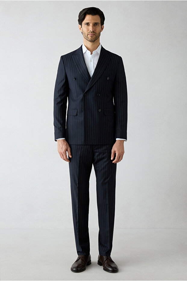 6 Drop Regular Fit Standard Cut Pointed Collar Striped Double Breasted Suit
