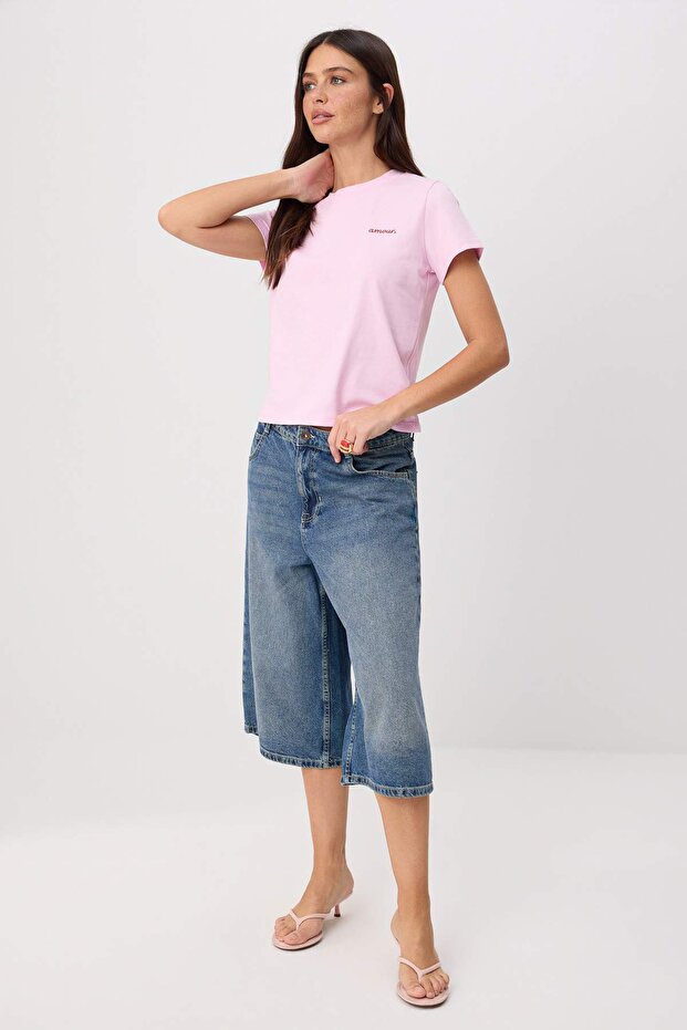 Trendyolmilla  Pembe Nakışlı Regular/Normal Kalıp Kısa Kollu %100 Pamuk Örme T-Shirt TWOSS26TS00124 - Görsel 3
