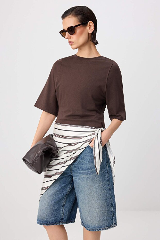 Brown Plain Regular Crew Neck Short Shawl Detailed 100% Cotton Knitted T-Shirt Twoss26Ts00192