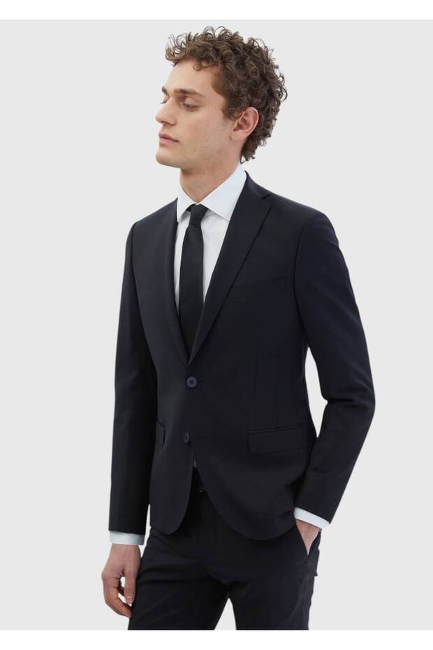 Suit-10106804 - 3