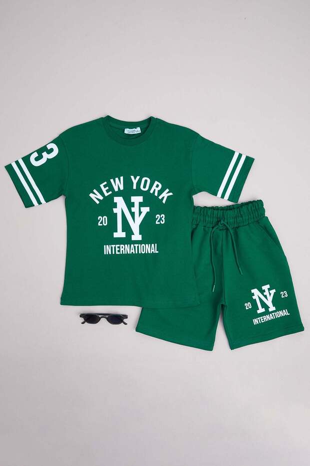 New York Printed Striped Boys' 2-Piece Set