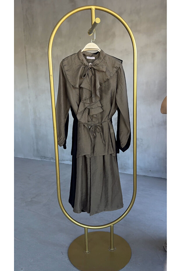 Women's Modal Double Suit with Ruffle Collar and Belted Trousers 9060 - Khaki