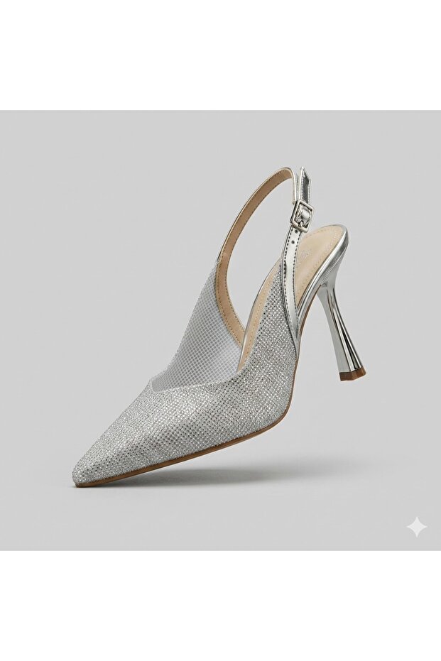 (Park Moda) Women's Closed Toe Heeled Shoes Silver