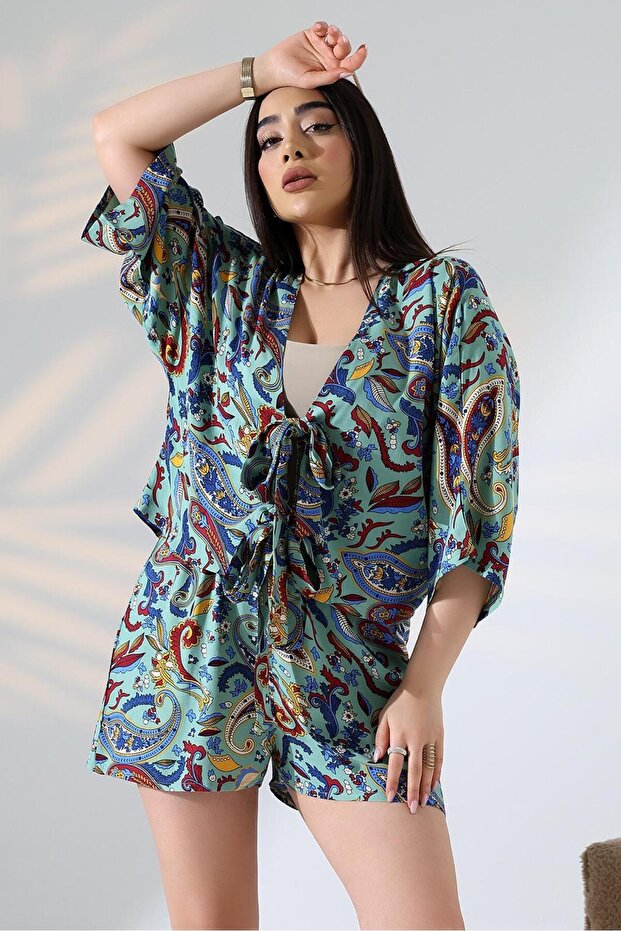 Front Tie Detail Trendy Patterned Mini Shorts Top and Bottom Set
