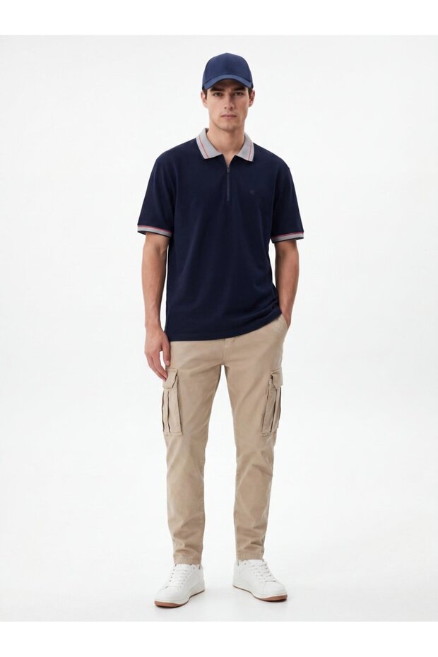Contrast Detailed Zippered Navy Blue T-Shirt