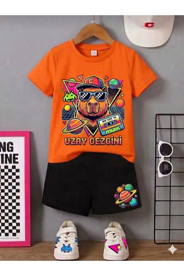 Summer Children's T-Shirt Shorts Unisex (Space Traveler)
