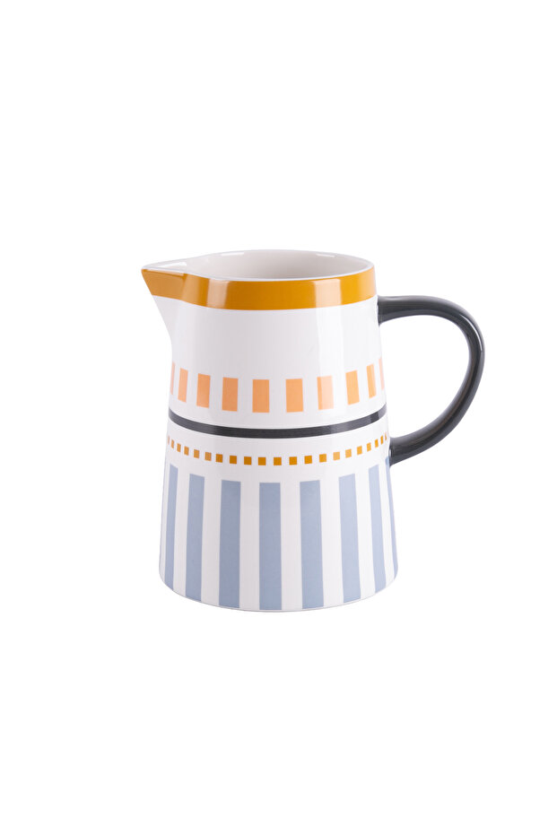 Pitcher From Zyana