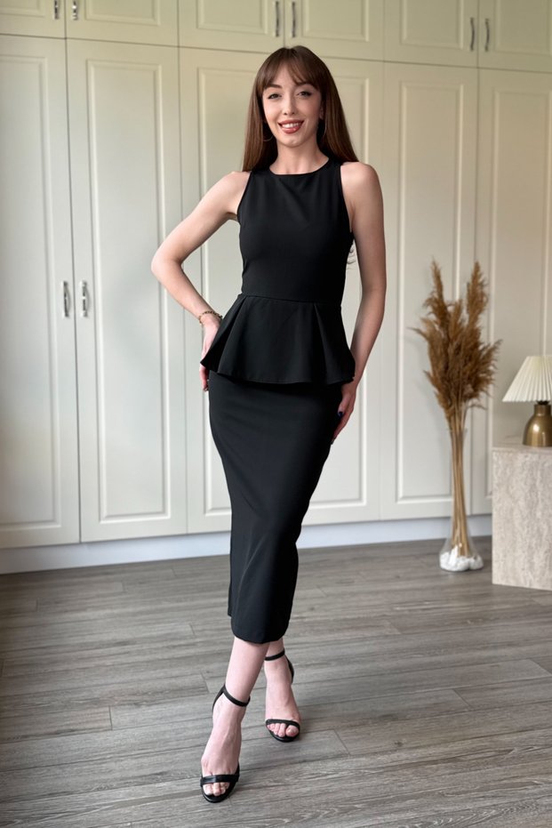 Beli Volan Detailed Midi Black Dress