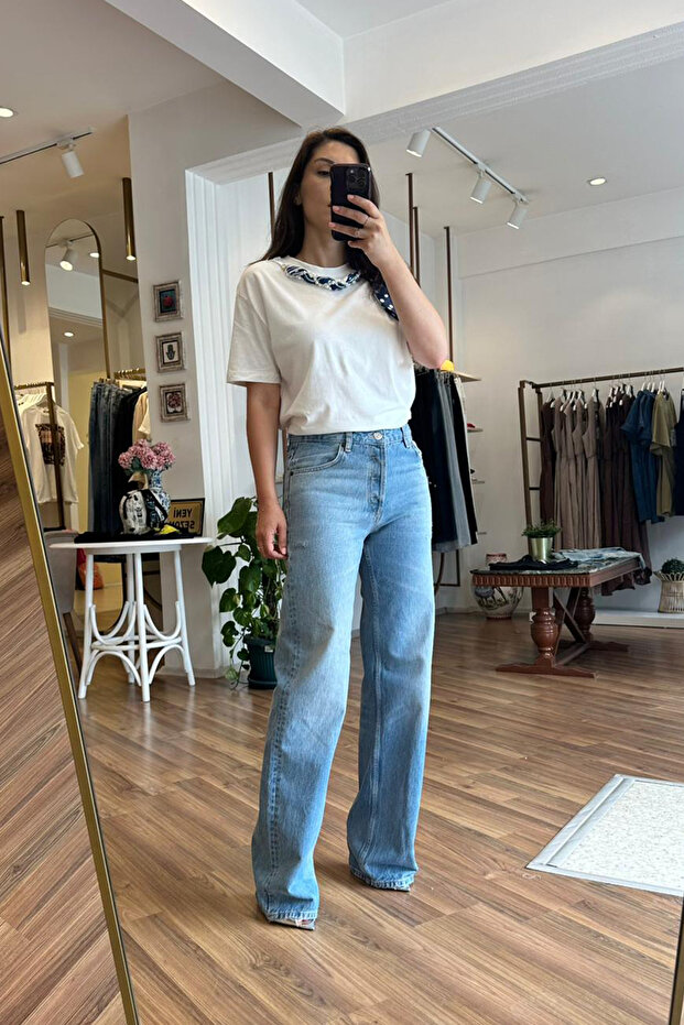 Light Blue High Waist Button Closure Straight Jeans