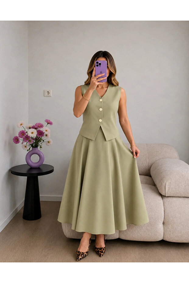 Gold Buttoned Vest Skirt Double Blazer Suit