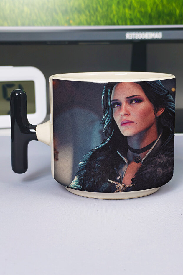 كوب سيراميك فاخر مطبوع عليه The Witcher 3 (قطعة واحدة) على شكل حرف T بمقبض أسود خاص V3T