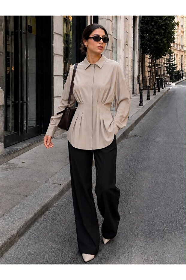 Pleated waist fitted shirt