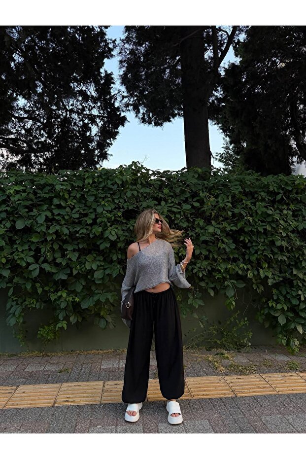 Shiny Stone Beach Crop Top