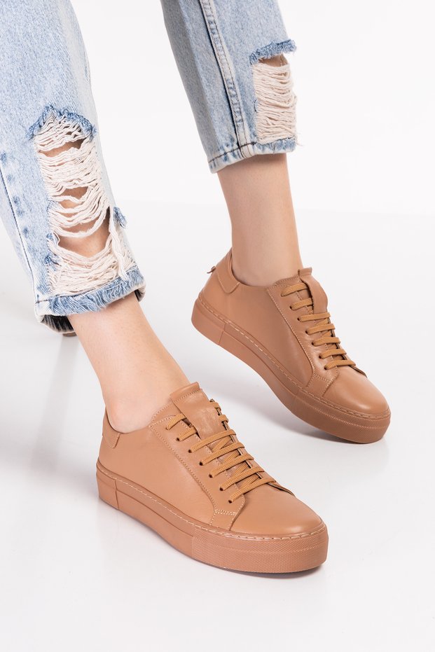 Women's Genuine Leather Flat Sneaker Anatomical Sole Casual Casual Shoes