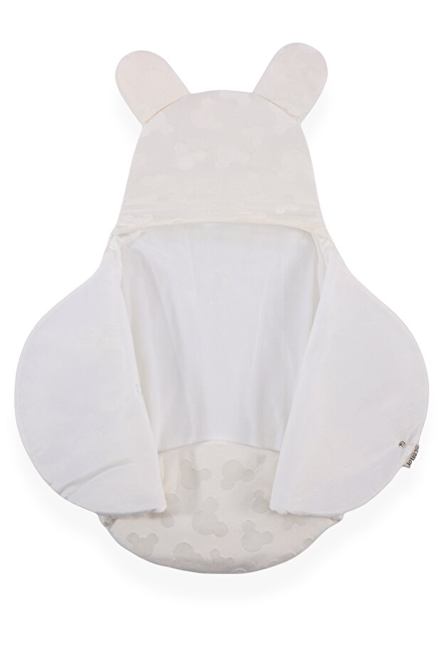 Bear patterned swaddle - 2