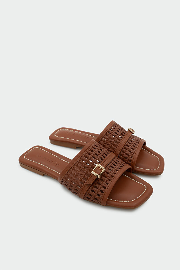 Elara Braided Buckle Detailed Women's Tan Flat Slippers
