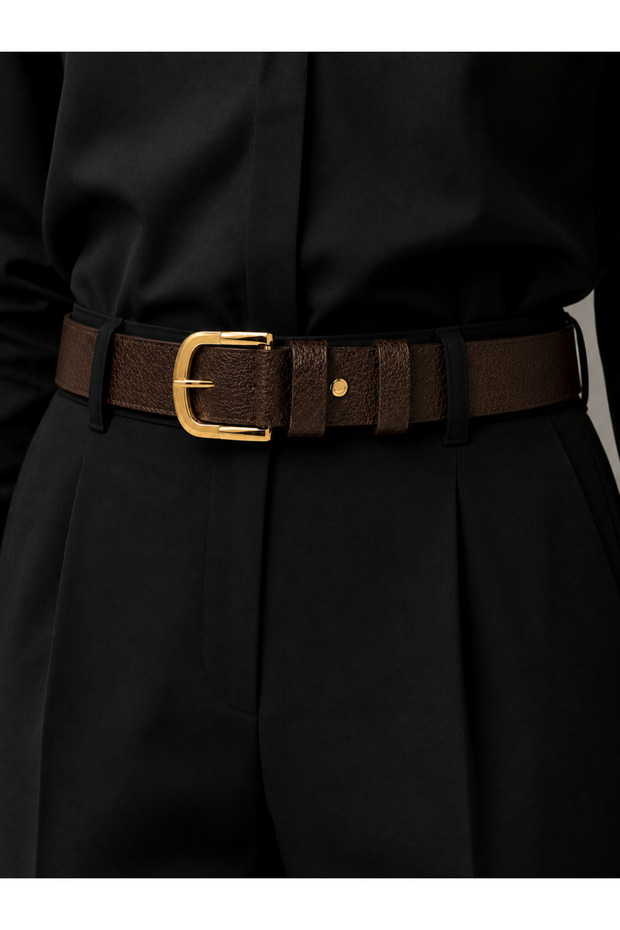 Women's Brown Gold Buckle Belt – Matching with Trousers, Dresses, and Jackets