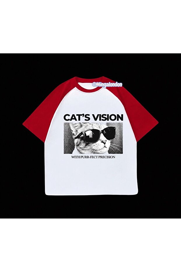 تي شيرت بأكمام راجلان حمراء مطبوع عليه Cat's Vision