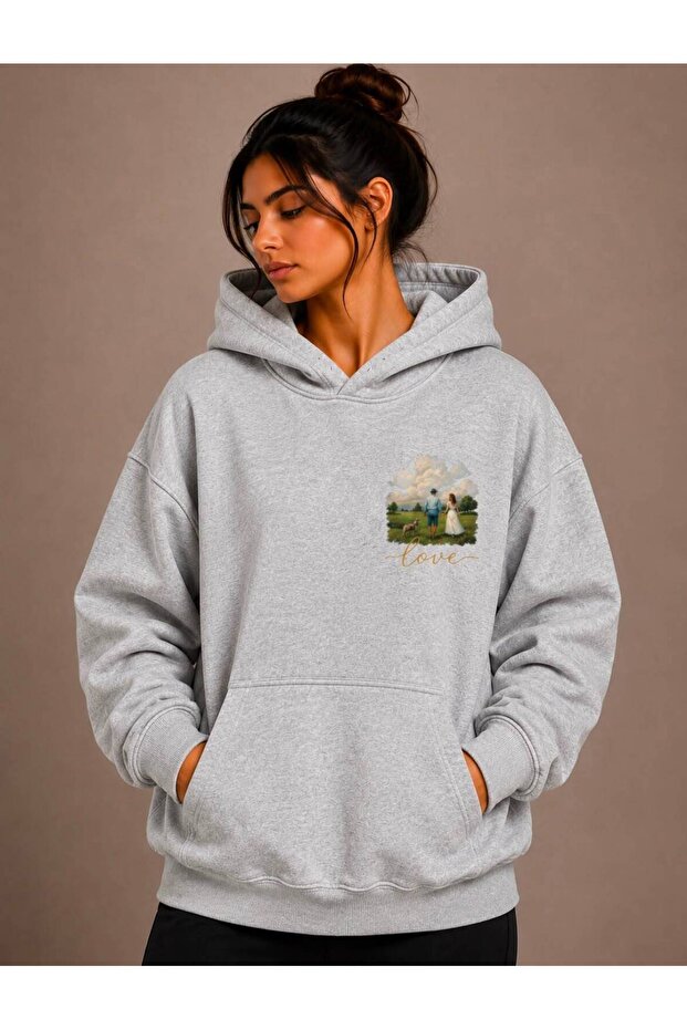 Love Printed Hooded Green Sweatshirt with Kangaroo Pocket and Wool Inside