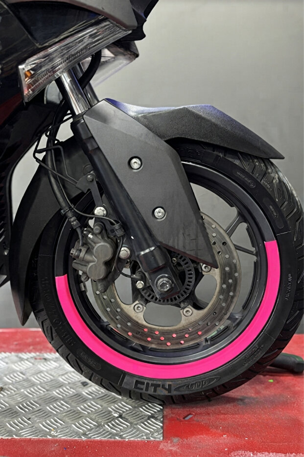 Half Rim Stripe Sticker Set (4 Pieces) Compatible with 15 Inch Wheels for Yamaha Xmax