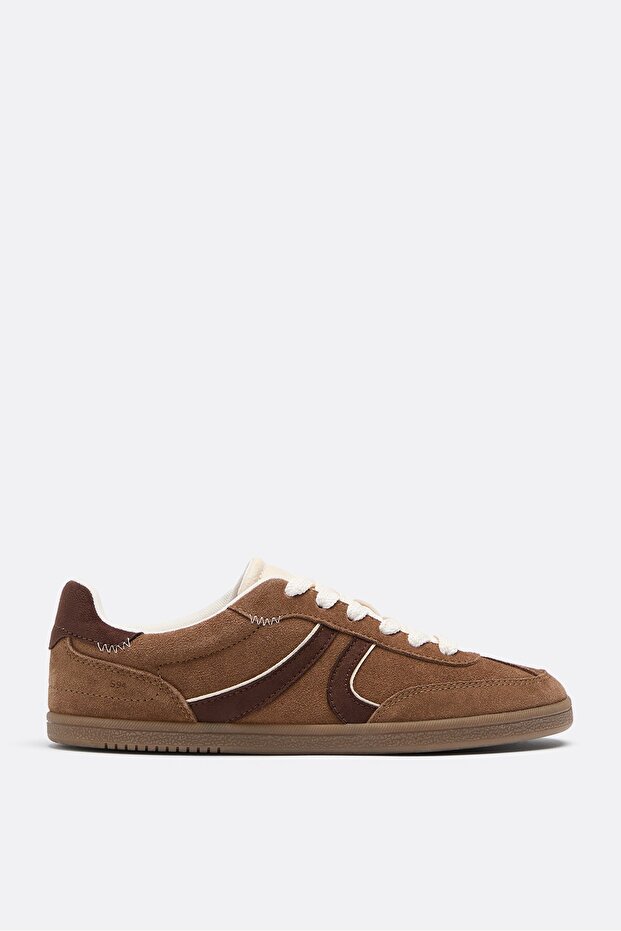 S011 Retro leather trainers