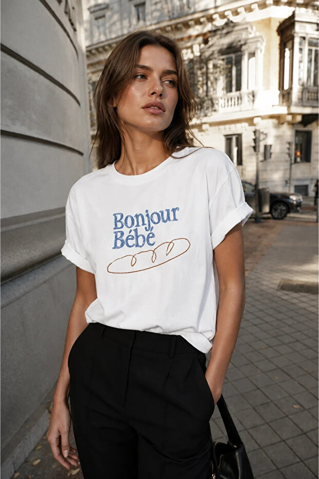Bonjour Bébé Printed Relaxed Fit White Women's Tshirt