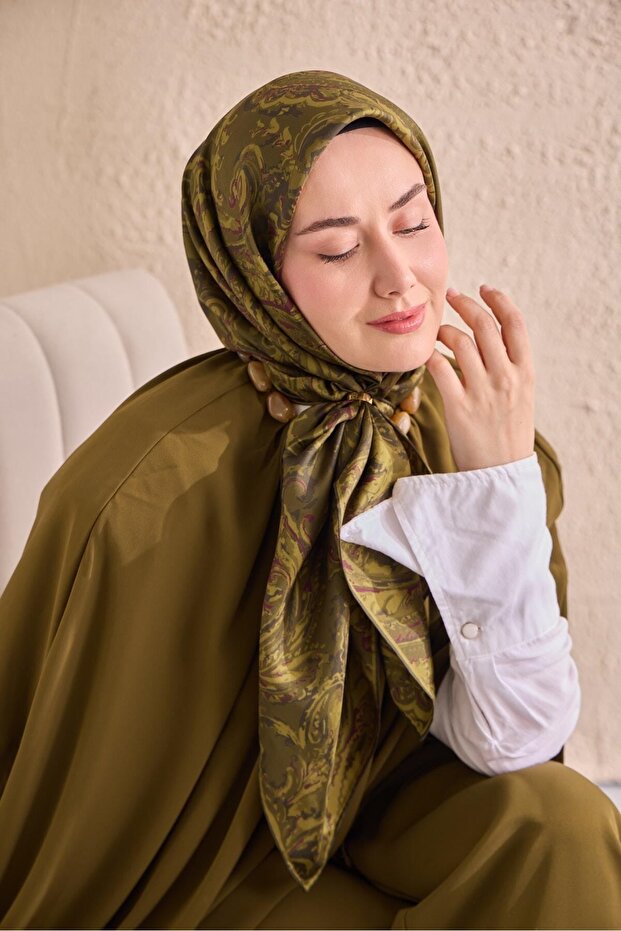 Twill Silk Scarf Royale Shawl Pattern Green 90X90