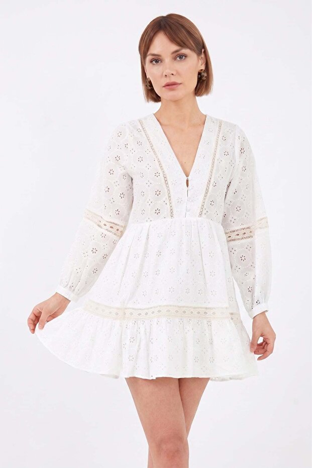 Embroidery Detailed Mini Dress