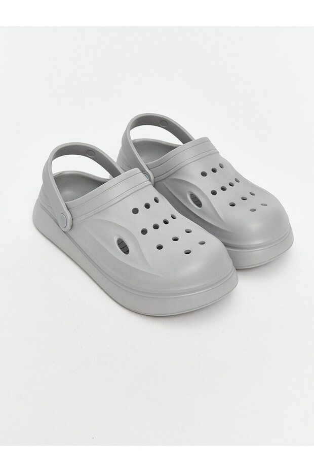 Nevavm Women's Closed-Front Beach Sandals with a Difference