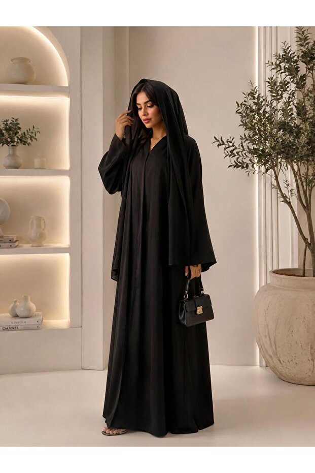 عبايه نسائيه