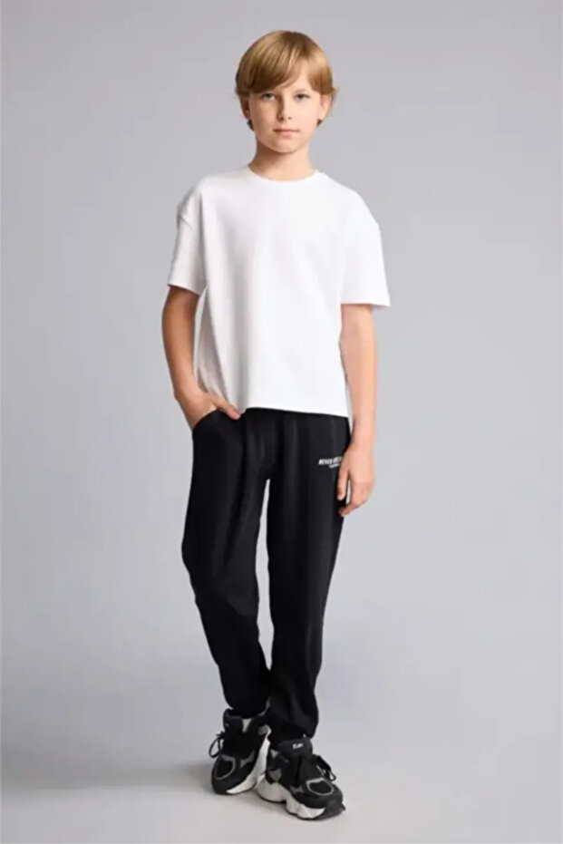 Boy's Tracksuit Bottom H5731A8/Bk81