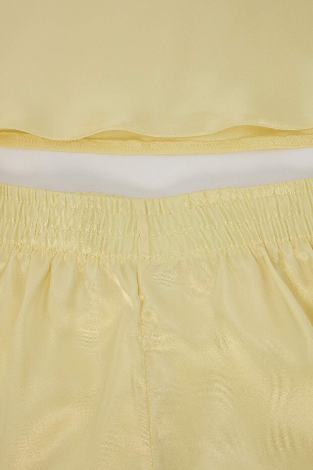 Sarı Dantelli İp Askılı Saten Şortlu Dokuma Pijama Takımı THMSS22PT0269 - 7
