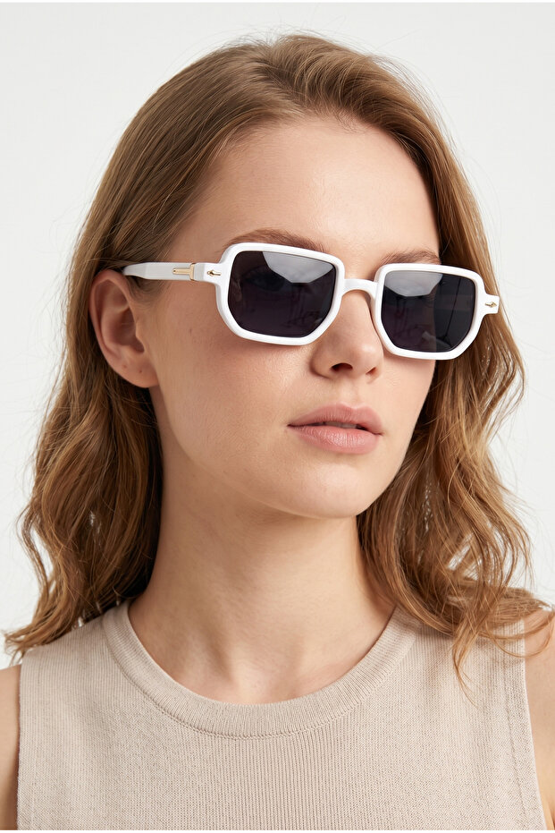White Matte UV400 Filter Women's Sunglasses G24LV1919R02